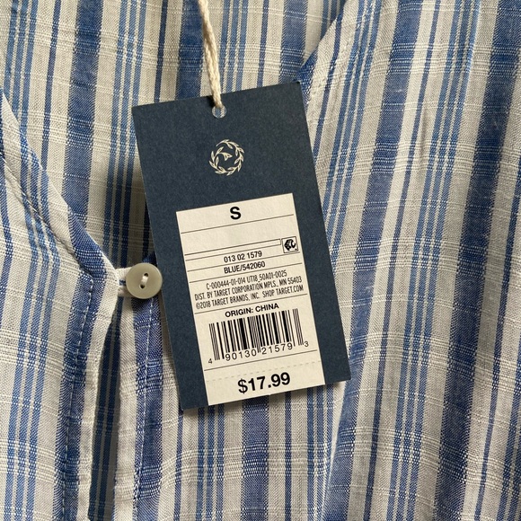 Blouse - Picture 2 of 3